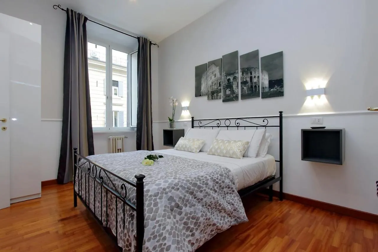 4BNB - Otranto Vatican Apartment Roma 0*,  Italia